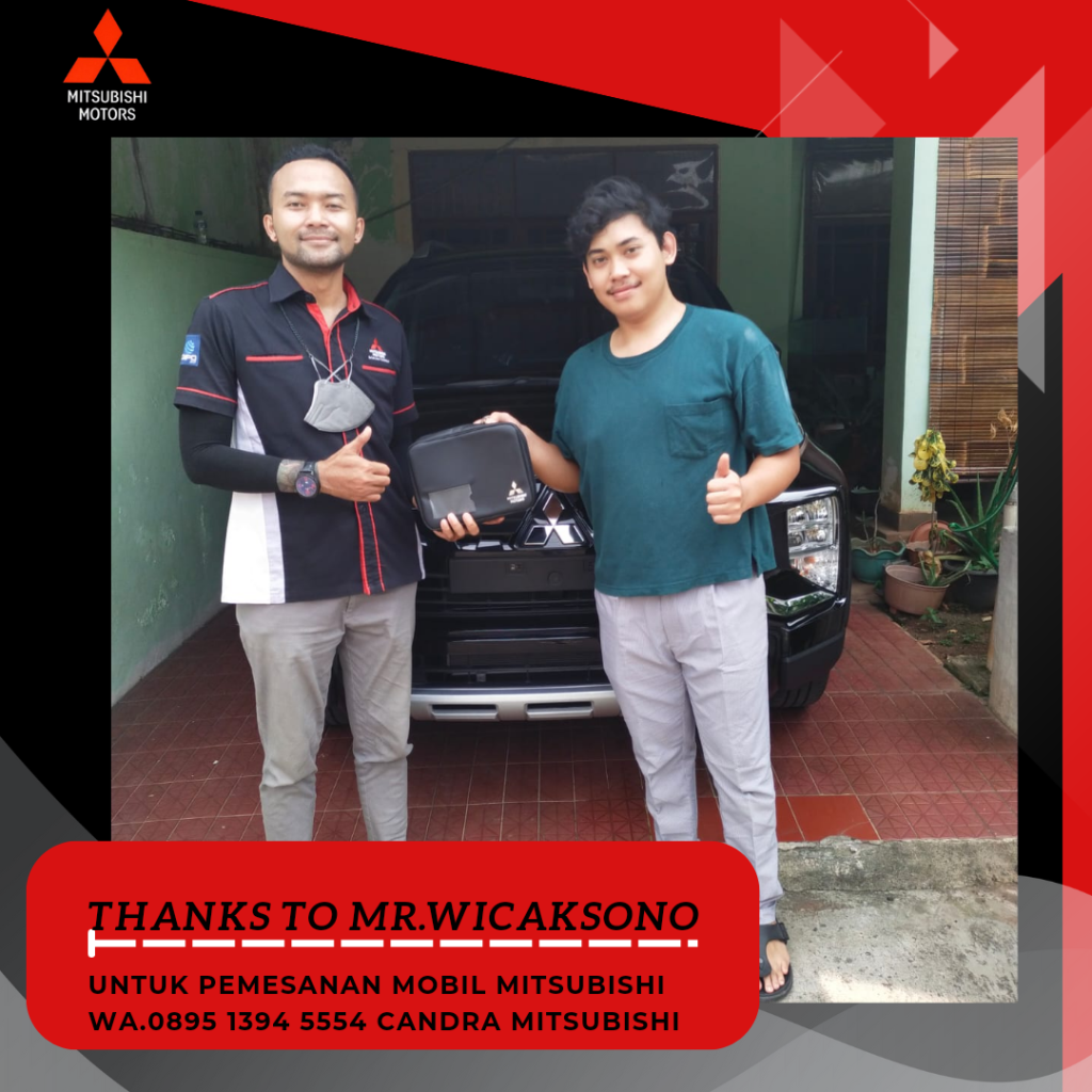 Penyerahan mobil Mitsubishi baru kepada Bapak Wicaksono di lokasi pengantaran
